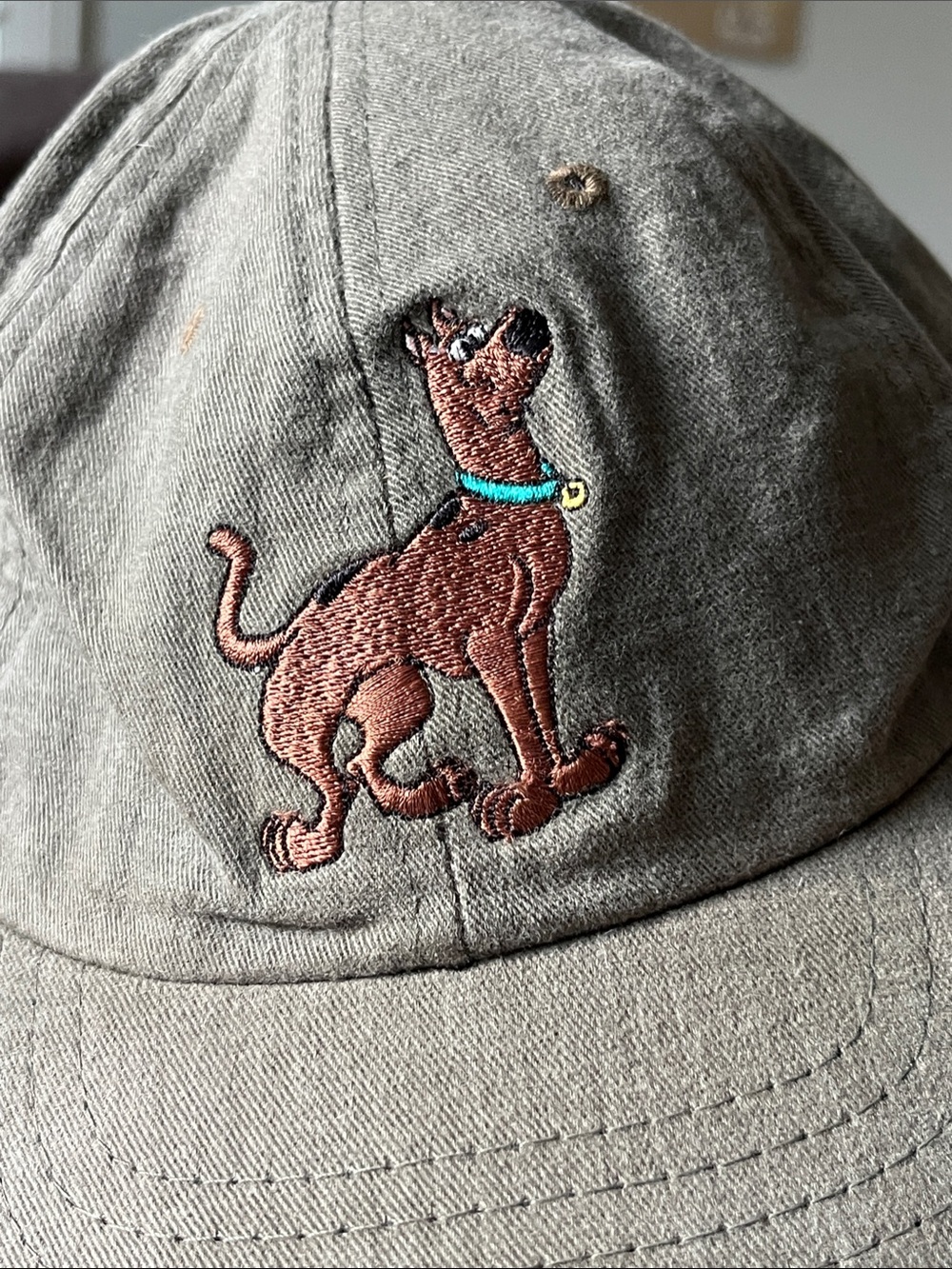 Scooby Doo/Warner Bros. embroidered olive green Baseball Cap